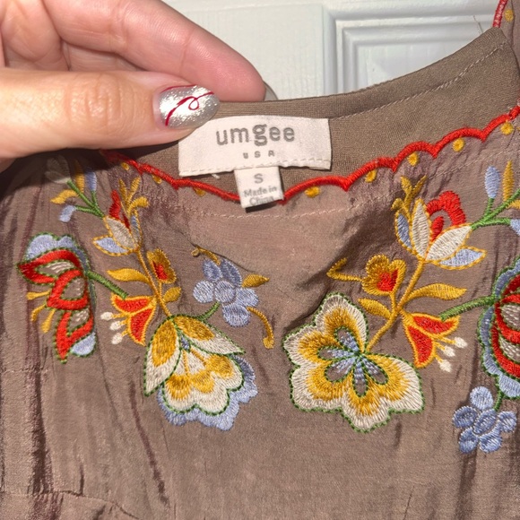 Umgee Brown Dress with Floral Embroidery - Picture 5 of 7
